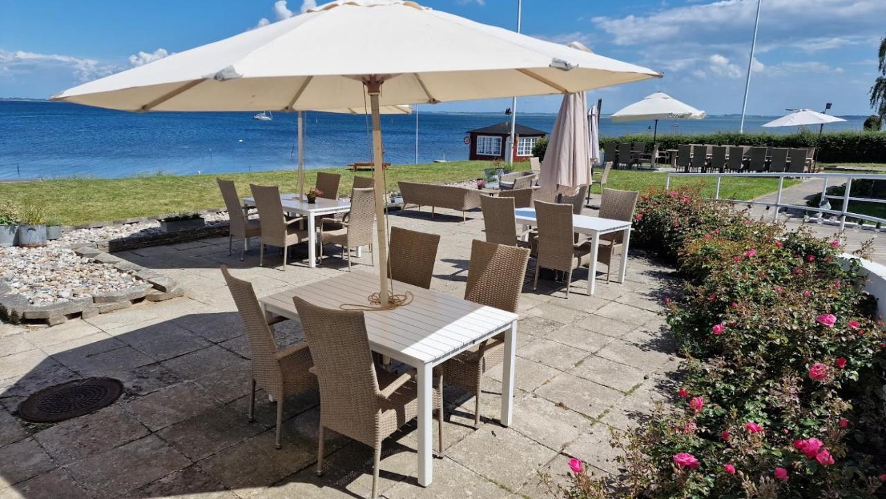 Hotel Udsigten Marstal Экстерьер фото