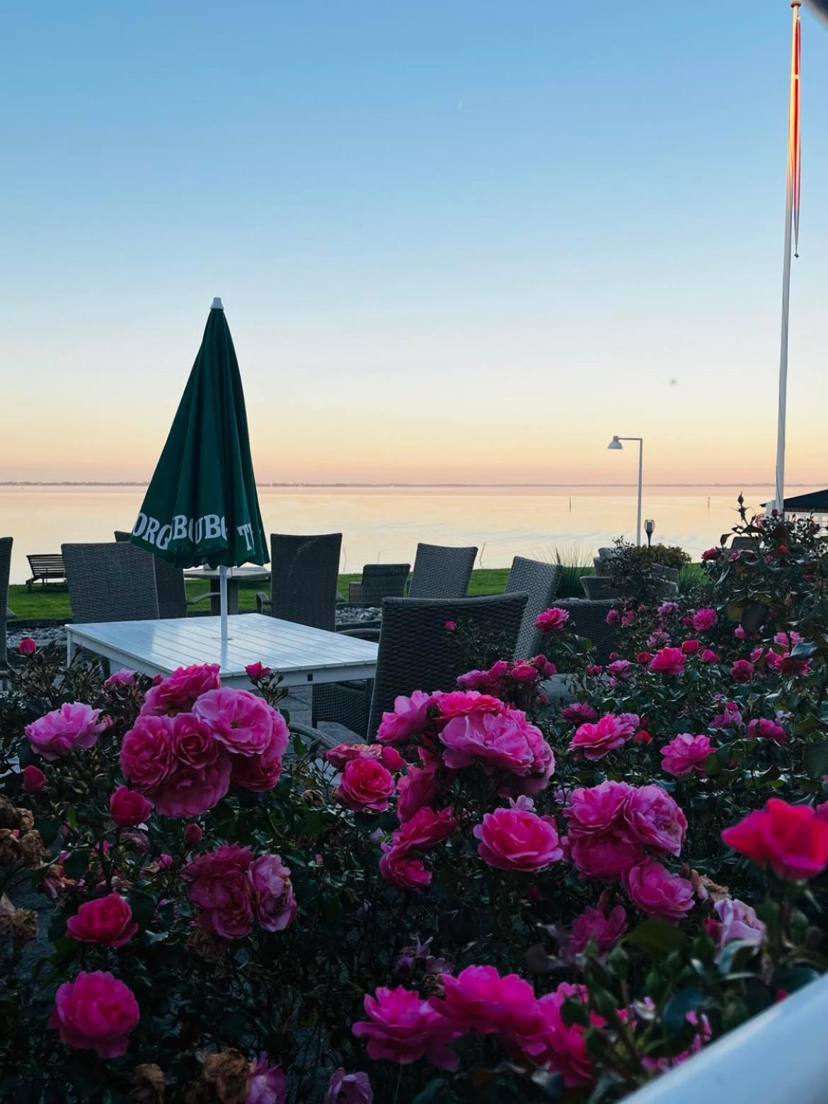 Hotel Udsigten Marstal Экстерьер фото